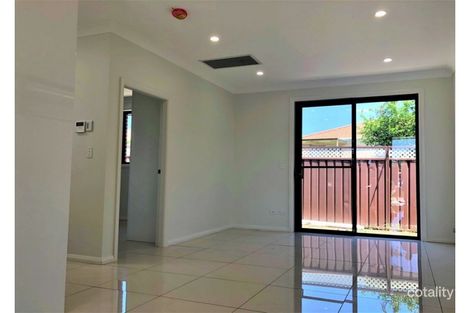 Property photo of 12 Lillas Place Minto NSW 2566