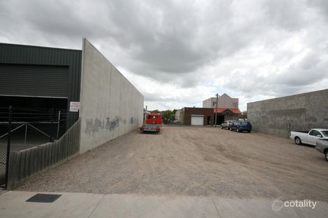 Property photo of 16 Fernleigh Street Newtown VIC 3220