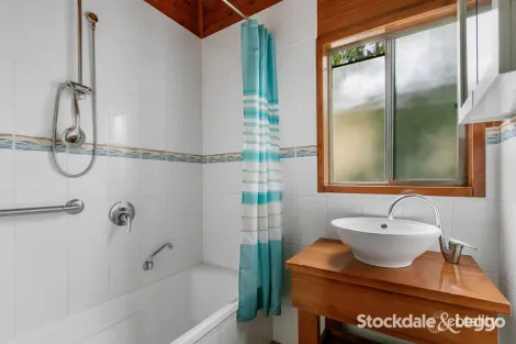 Property photo of 34 Kosciuszko Street Traralgon VIC 3844