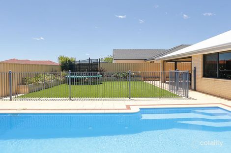 14 Crown Point Cres, Butler, WA 6036