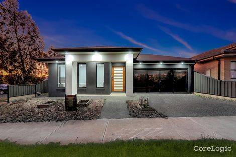 Property photo of 1 Valmont Street Craigieburn VIC 3064