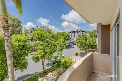 Property photo of 5/159 Clarence Road Indooroopilly QLD 4068