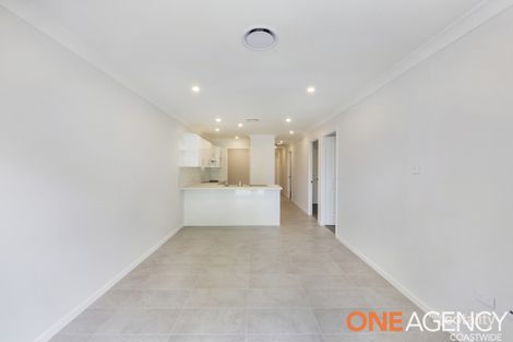 Property photo of 30 Bronzewing Drive Erina NSW 2250