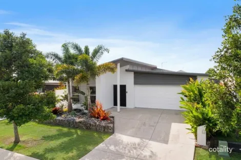 9 Roseleaf Cres, Palmview, QLD 4553