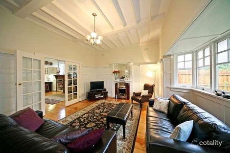 Property photo of 30 Yendon Road Carnegie VIC 3163