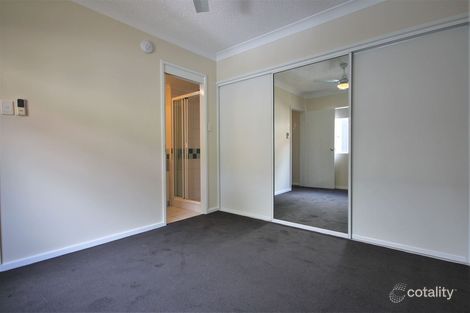 2/30 Miles St, Hawthorne, QLD 4171