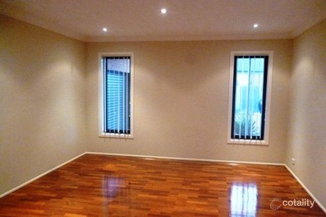 Property photo of 5 Woodruff Place Caroline Springs VIC 3023