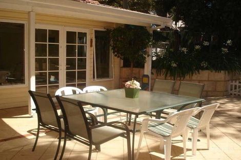 Property photo of 98 Lansdowne Road Kensington WA 6151