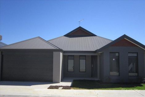 Property photo of 2/5 Arpent Link Brabham WA 6055