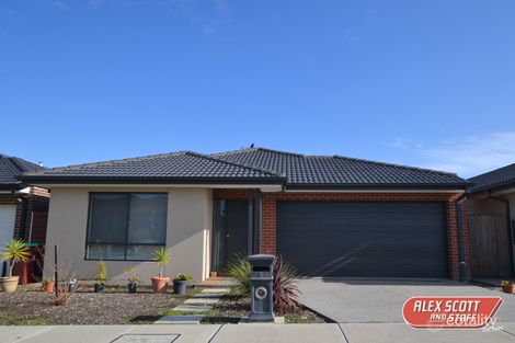 Property photo of 5 Harlequin Way Clyde North VIC 3978