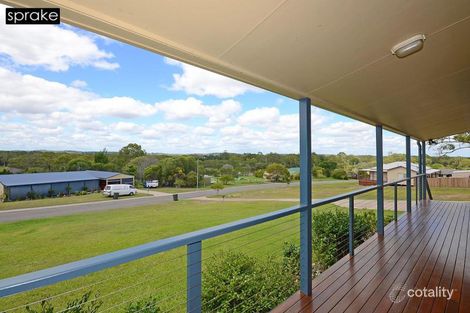 Property photo of 4 Rural View Court Craignish QLD 4655