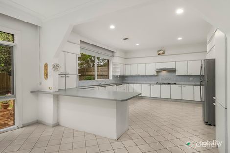 Property photo of 5 Claronga Street Bentleigh East VIC 3165
