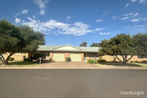 Property photo of 1 Hazelbank Avenue Parkes NSW 2870