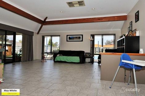 Property photo of 23 Star Bush Crescent Ellenbrook WA 6069