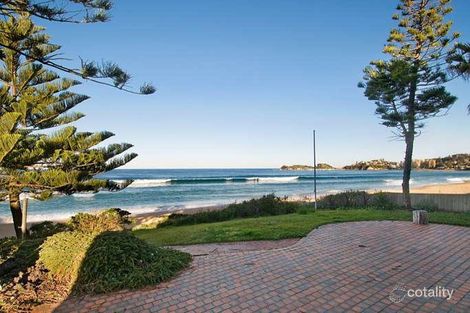 Property photo of 31 Ocean View Drive Wamberal NSW 2260