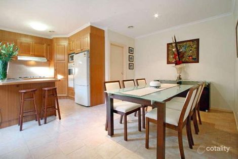 Property photo of 14 Toolambool Road Carnegie VIC 3163