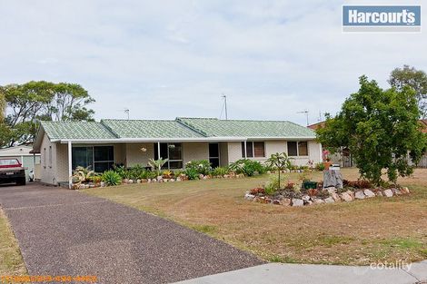 Property photo of 14 Chantilly Street Urangan QLD 4655