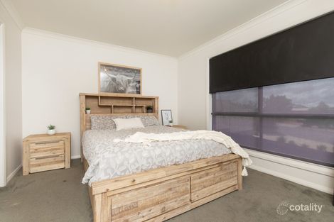 Property photo of 24 Hocking Court Merbein VIC 3505