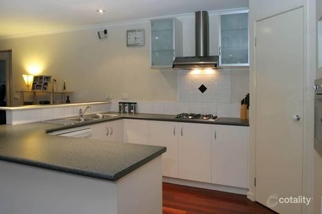 Property photo of 67 Community Parade Narre Warren South VIC 3805