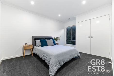 Property photo of 11 Scarlet Ash Drive Cranbourne West VIC 3977