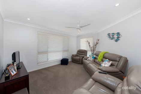 Property photo of 8 Blake Close Coral Cove QLD 4670