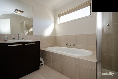 Property photo of 8 Cormorant Avenue Bandiana VIC 3691