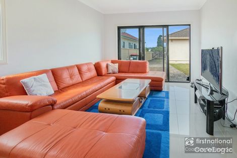 Property photo of 4 Carinmoney Avenue Warilla NSW 2528