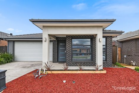 Property photo of 5 Faolan Way Cranbourne West VIC 3977