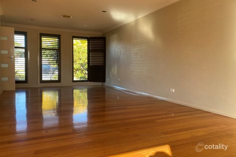 Property photo of 5 The Avenue Niddrie VIC 3042