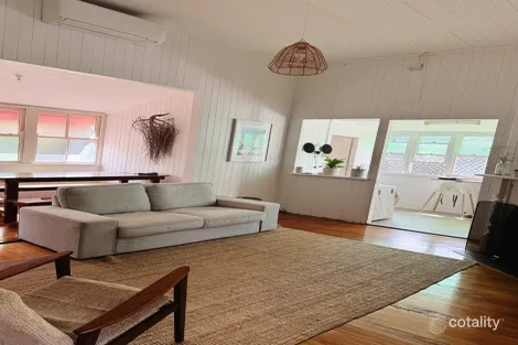 107 Long St, South Toowoomba, QLD 4350