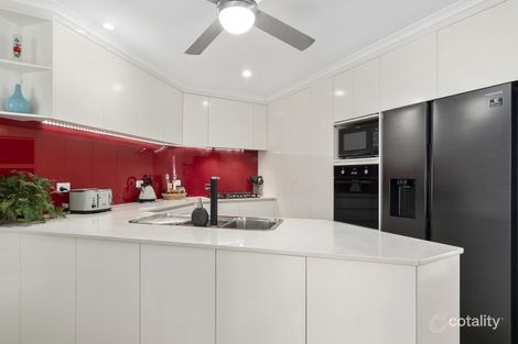 Property photo of 17 Tranquillity Crescent Bongaree QLD 4507