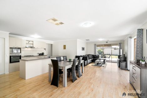 Property photo of 48 Featherhead Way Harkness VIC 3337