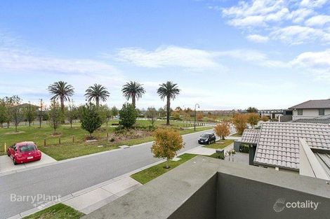 Property photo of 86 Meridian Circuit Berwick VIC 3806