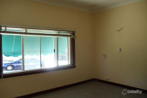 Property photo of 17 Beatrice Street Doubleview WA 6018