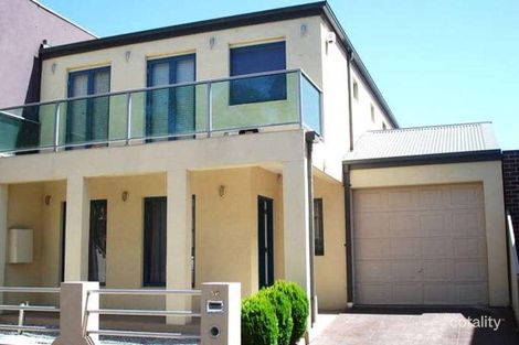 56-58 Fairbairn Dr, Kensington, VIC 3031