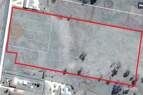 62 Oban St, Guyra, NSW 2365