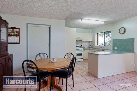Property photo of 2/247 Junction Road Clayfield QLD 4011
