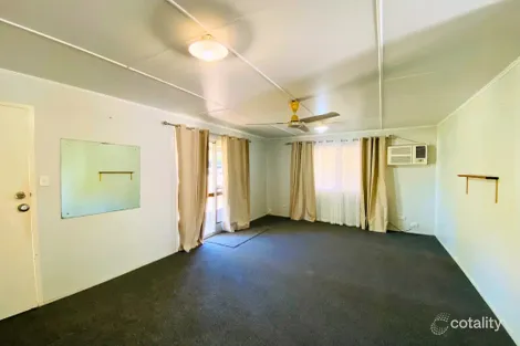Property photo of 32 Beresford Crescent Dysart QLD 4745