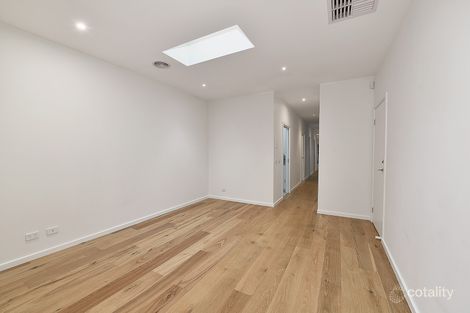 Property photo of 34 Wingara Avenue Keilor East VIC 3033