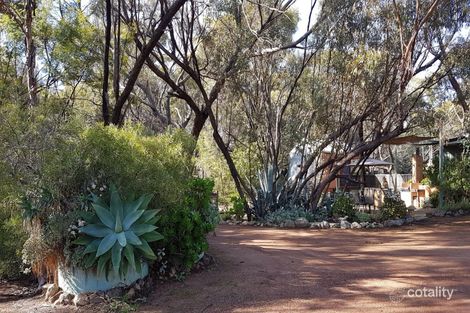 Property photo of 245 Benrua Road Clackline WA 6564