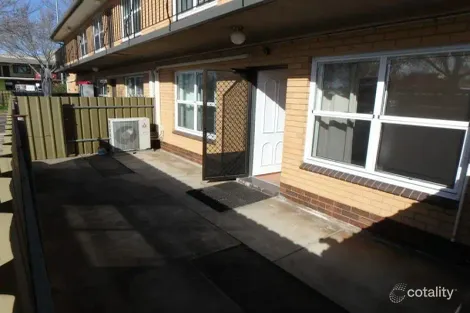 Property photo of 3/236-238 Sir Donald Bradman Drive Cowandilla SA 5033
