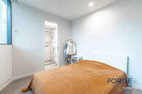 Property photo of 405/151 Berkeley Street Melbourne VIC 3000