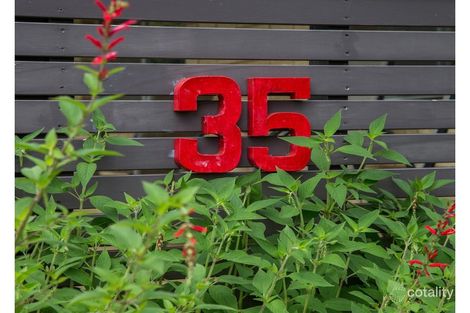 Property photo of 35 Curringa Place Bundanoon NSW 2578