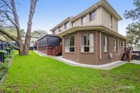 2/3 Newton St, Ferntree Gully, VIC 3156
