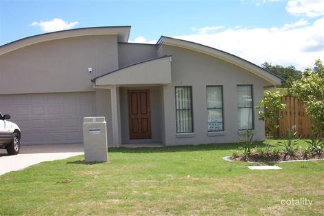 1 Tennant St, Pacific Pines, QLD 4211