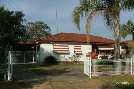 Property photo of 87 Gabo Crescent Sadleir NSW 2168
