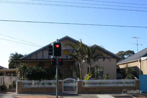 36 Maloney St, Eastlakes, NSW 2018