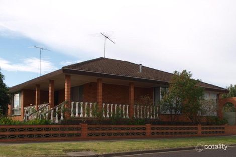 63 Peacock Ave, Norlane, VIC 3214