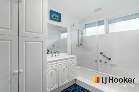 Property photo of 556 Elizabeth Drive Sunbury VIC 3429