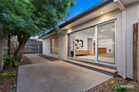 2/7 Lloyd St, Langwarrin, VIC 3910